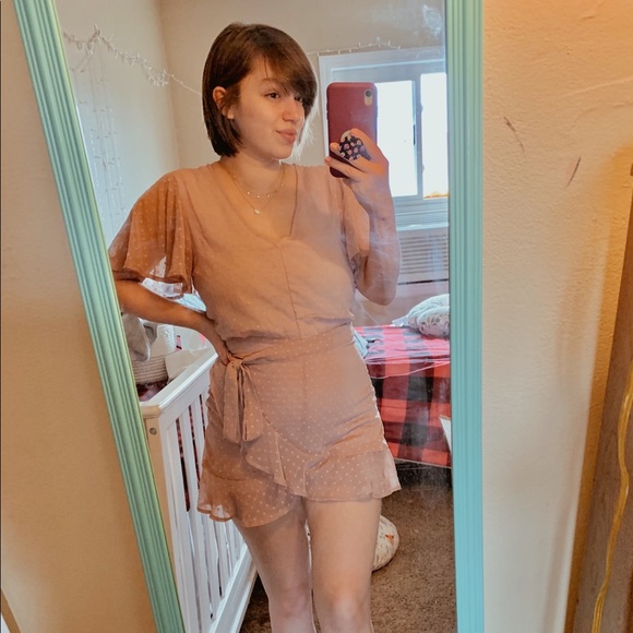 Meet your Posher, Lydia - Picture 3 of 7